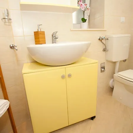 Apartman Summer Lounge