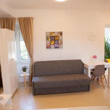 Summer Lounge Apartman *